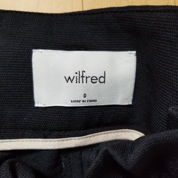 NWOT Wilfred black paperbag culottes - Picture 3 of 3